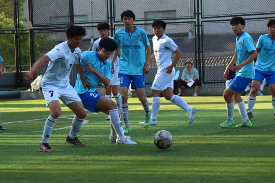 Players from Beijing No. 35 High School and the Second Branch of RDFZ compete at BGBC in 2024